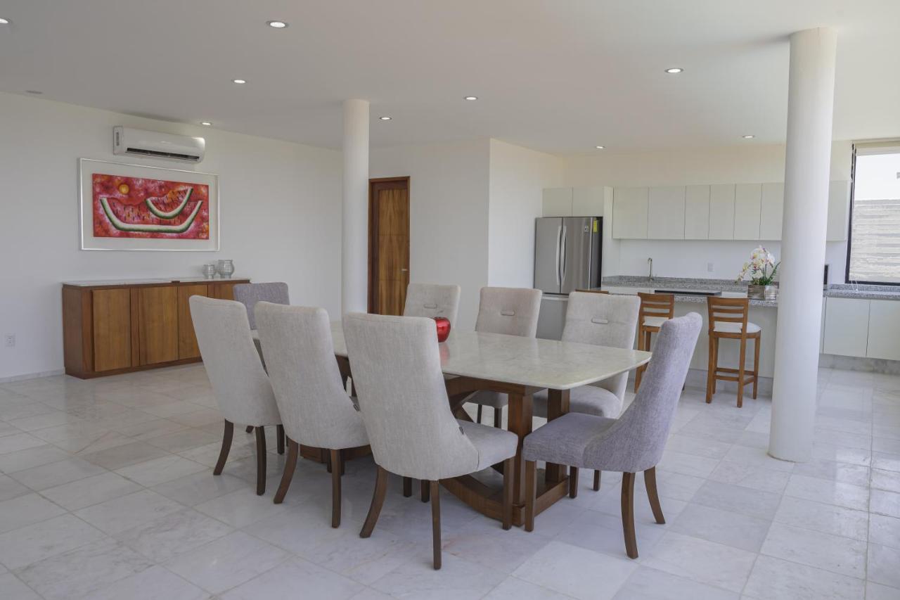 B Nayar Family Luxury Suites & Villas Residences La Cruz de Huanacaxtle Extérieur photo