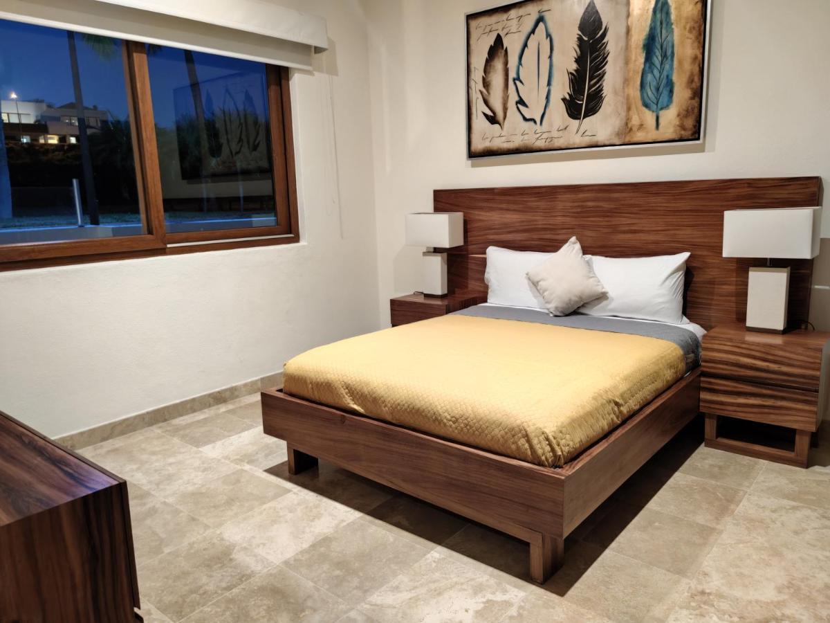 B Nayar Family Luxury Suites & Villas Residences La Cruz de Huanacaxtle Extérieur photo
